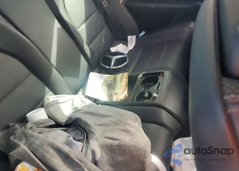 2013 Mercedes-Benz E 350 из США, поврежденный, VIN WDDKJ5KBXDF208459